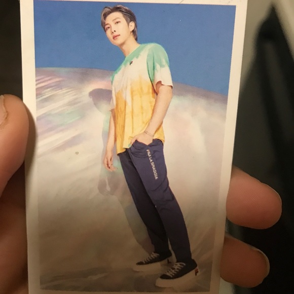 complete 6  BTS RM LOMO CARDS and ot7 pin - Picture 6 of 11